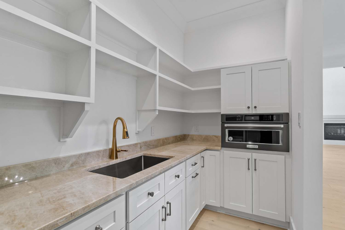 The Luca: Custom Modern Luxury Home By Hafsa Building Group