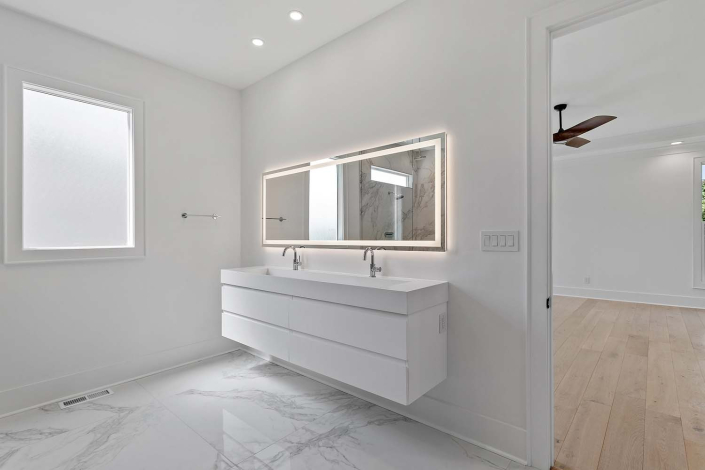 The Luca: Custom Modern Luxury Home By Hafsa Building Group