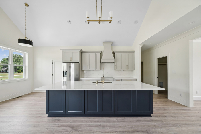 The Timberlake: Custom Craftsman Style Home by Hafsa Building Group