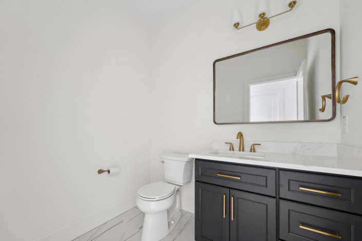 The Timberlake: Custom Craftsman Style Home by Hafsa Building Group