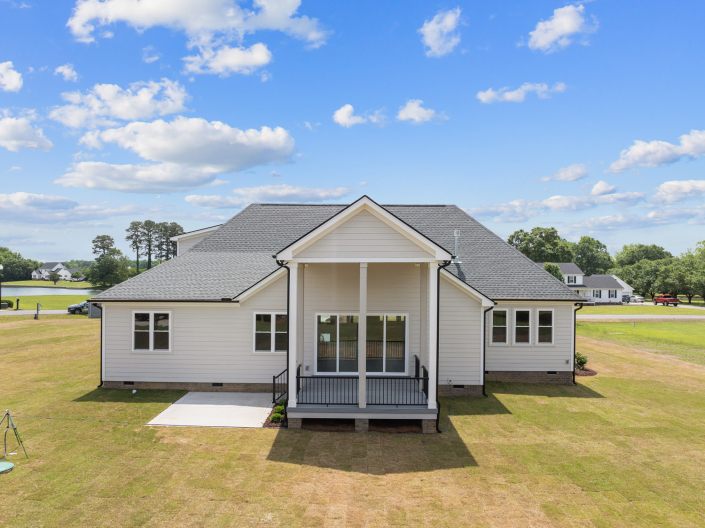 The Timberlake: Custom Craftsman Style Home by Hafsa Building Group
