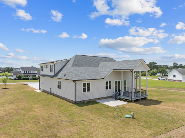The Timberlake: Custom Craftsman Style Home by Hafsa Building Group
