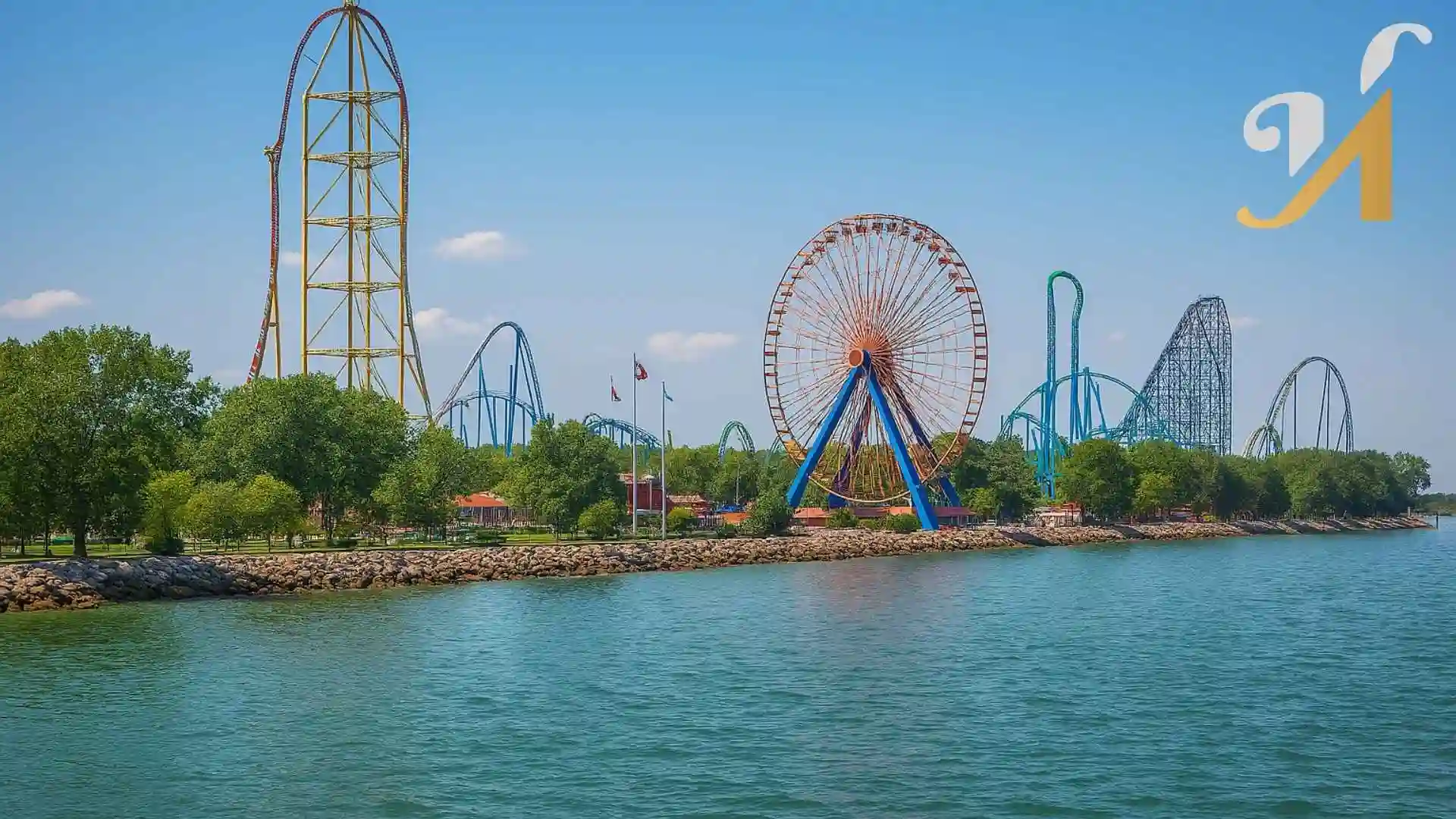 An image of an amusement park in Orange County, north carolina, where near by residents often want to build custom homes.